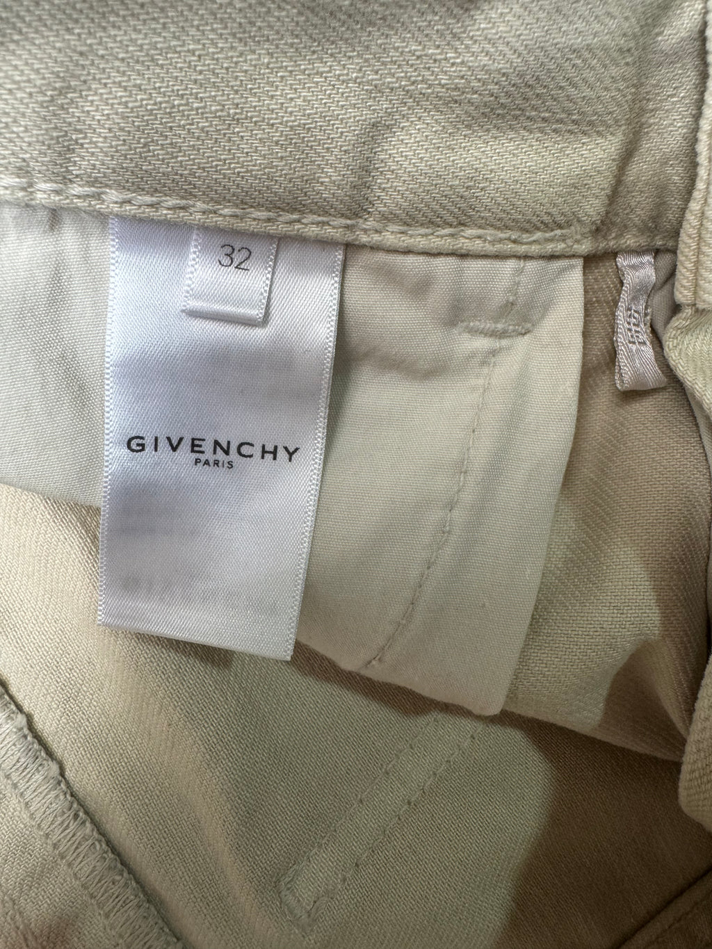Givenchy paint jeans