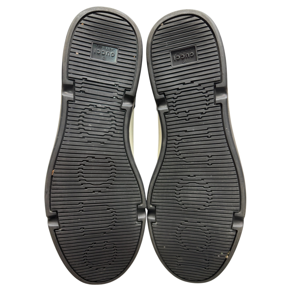 Gucci double g logo shoes
