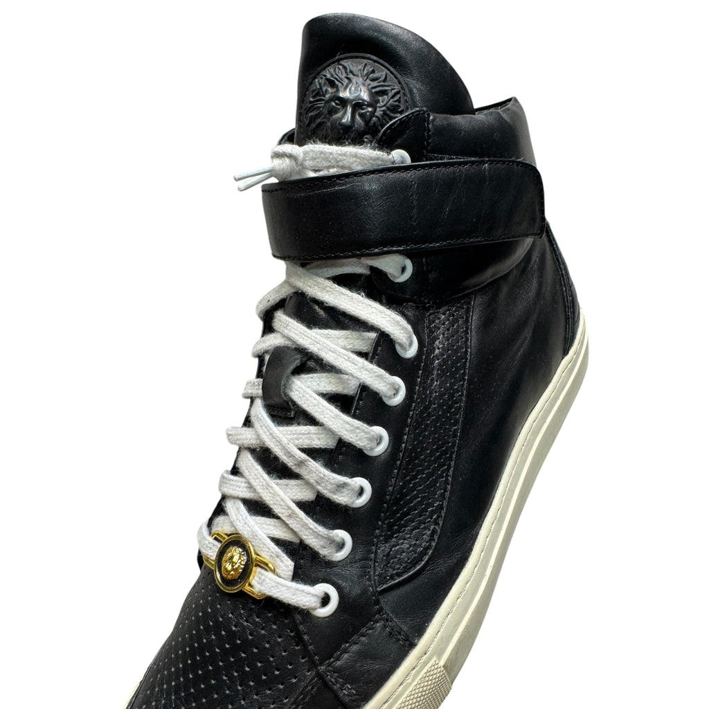 Versace lion tongue shoes