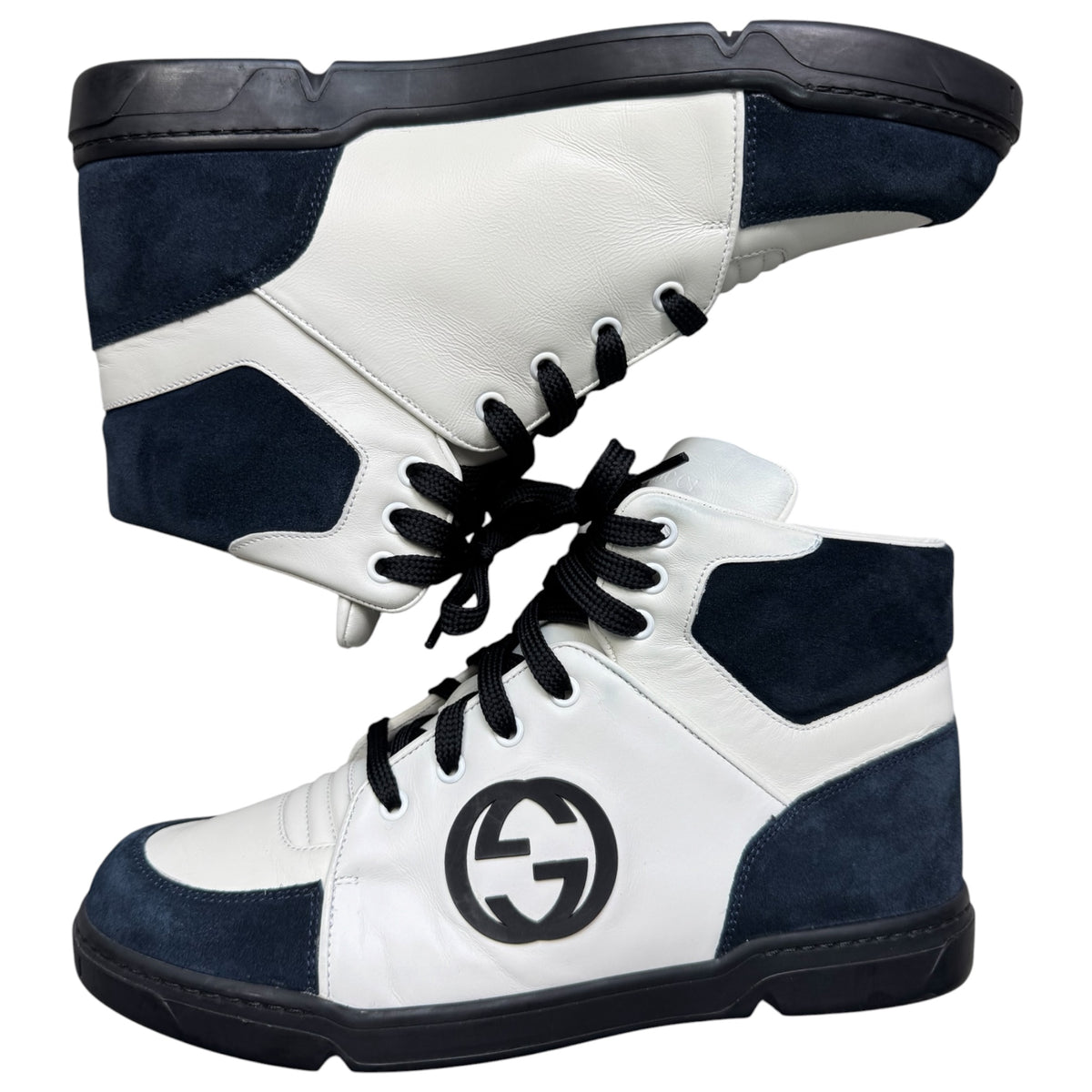 Gucci double g logo shoes