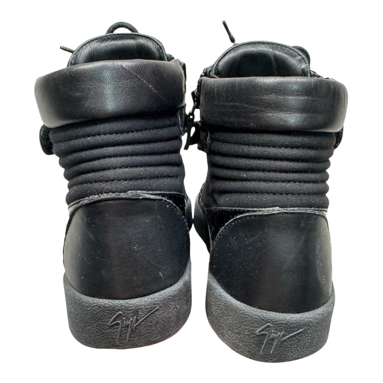 Giuseppe zanotti v strap shoes